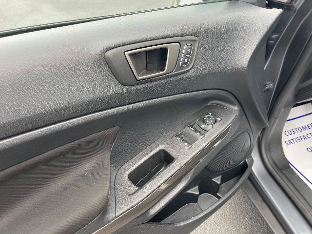 Certified 2020 Ford EcoSport SE image 12