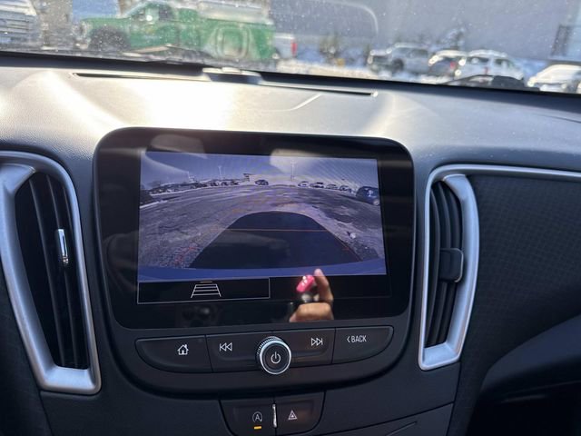 Used 2022 Chevrolet Malibu LT image 23