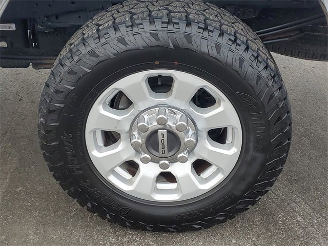 Certified 2024 Ford F250 XLT image 5