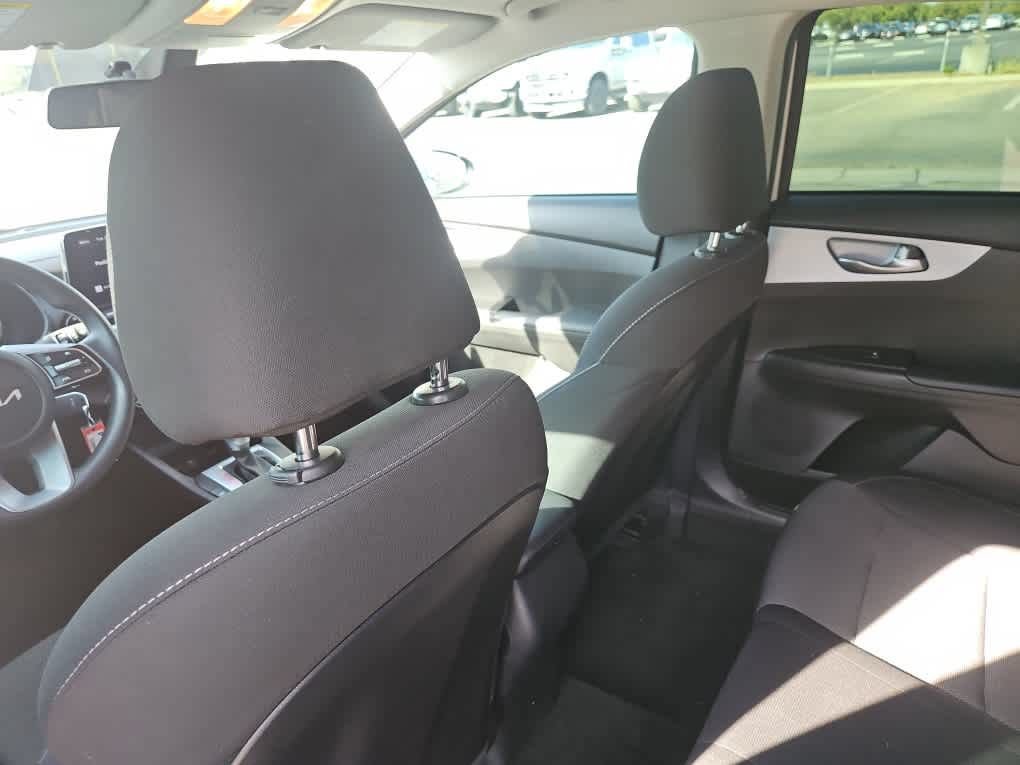 Used 2023 Kia Forte LXS FWD image 11
