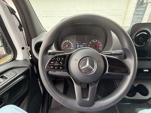 Used 2021 Mercedes-Benz Sprinter 2500 w/ Driver Convenience Package image 8