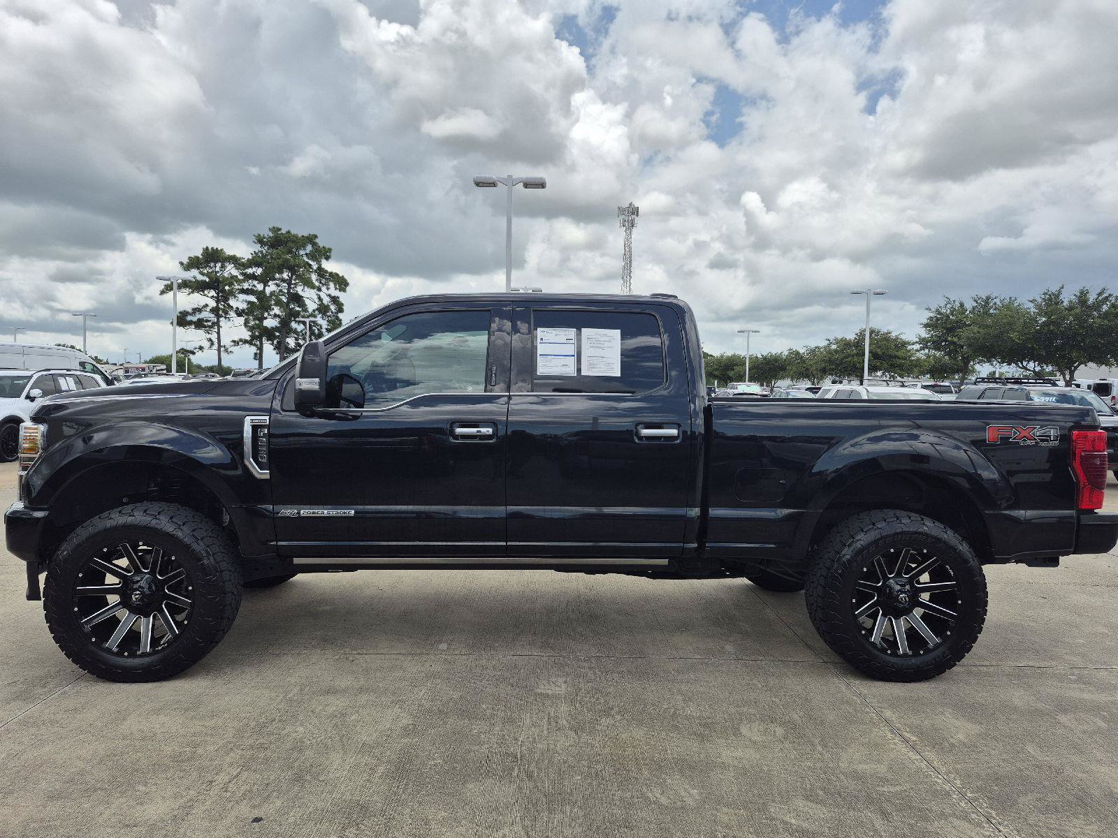Certified 2020 Ford F250 Limited w/ FX4 Off-Road Package AWD/4WD image 18
