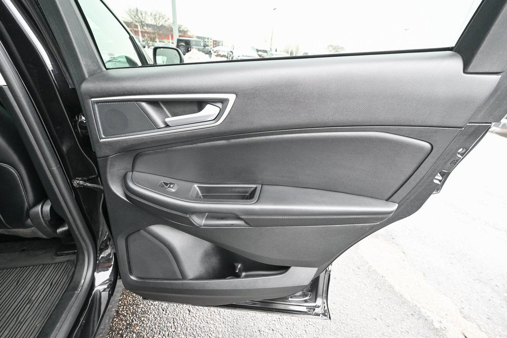 Certified 2024 Ford Edge SEL w/ Convenience Package image 34