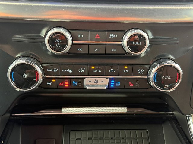 Certified 2025 Ford F150 King Ranch w/ FX4 Off-Road Package AWD/4WD image 27