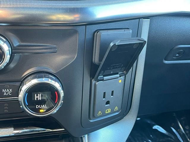 Certified 2021 Ford F150 Platinum w/ Equipment Group 701A High image 30