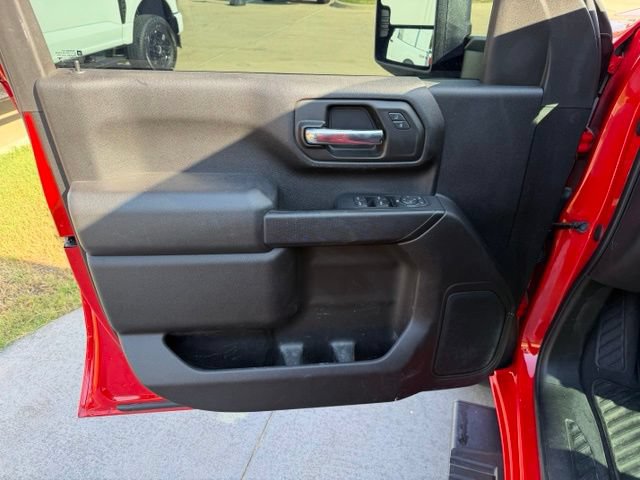 Used 2022 Chevrolet Silverado 2500 Custom w/ Custom Convenience Package AWD/4WD image 9
