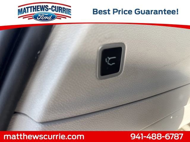Used 2023 Chrysler Pacifica Limited image 15
