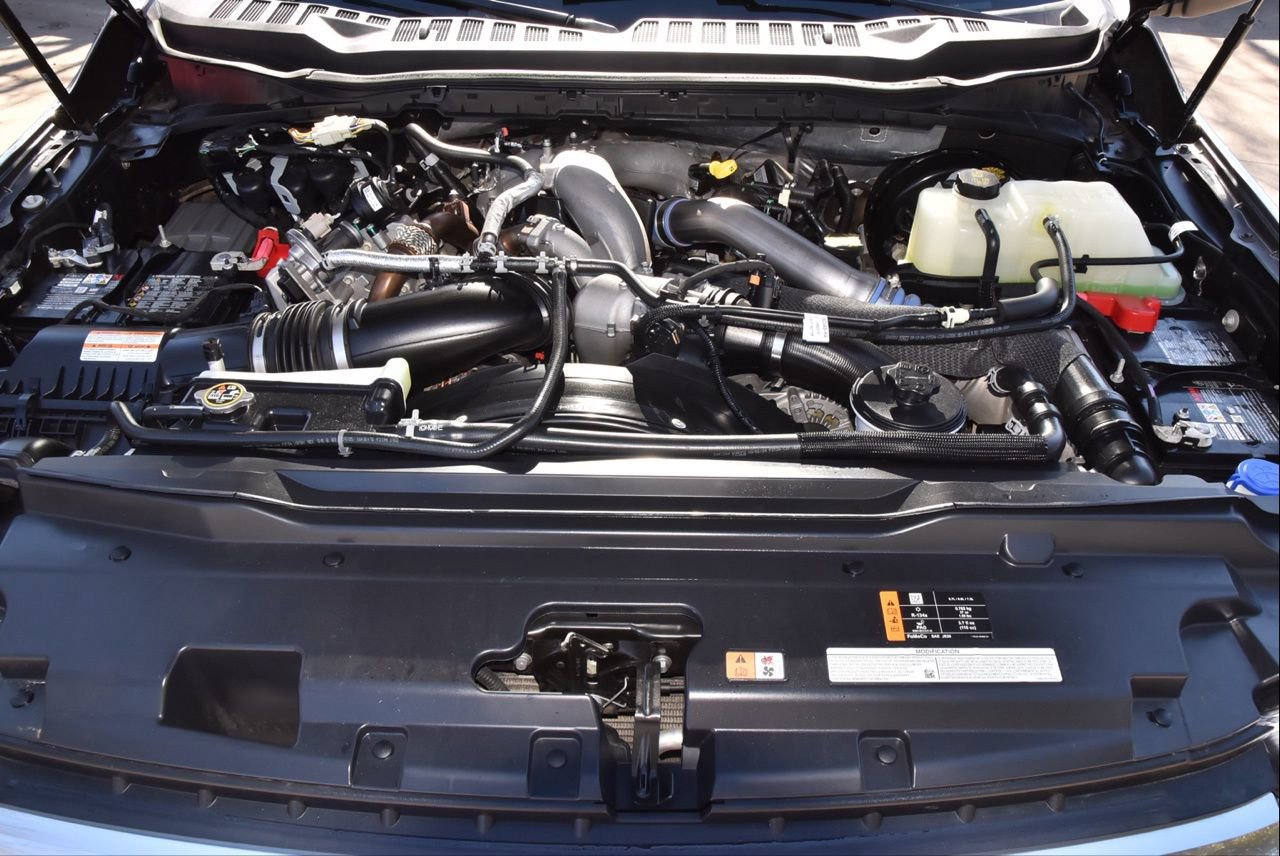 Certified 2024 Ford F250 Platinum w/ FX4 Off-Road Package image 45