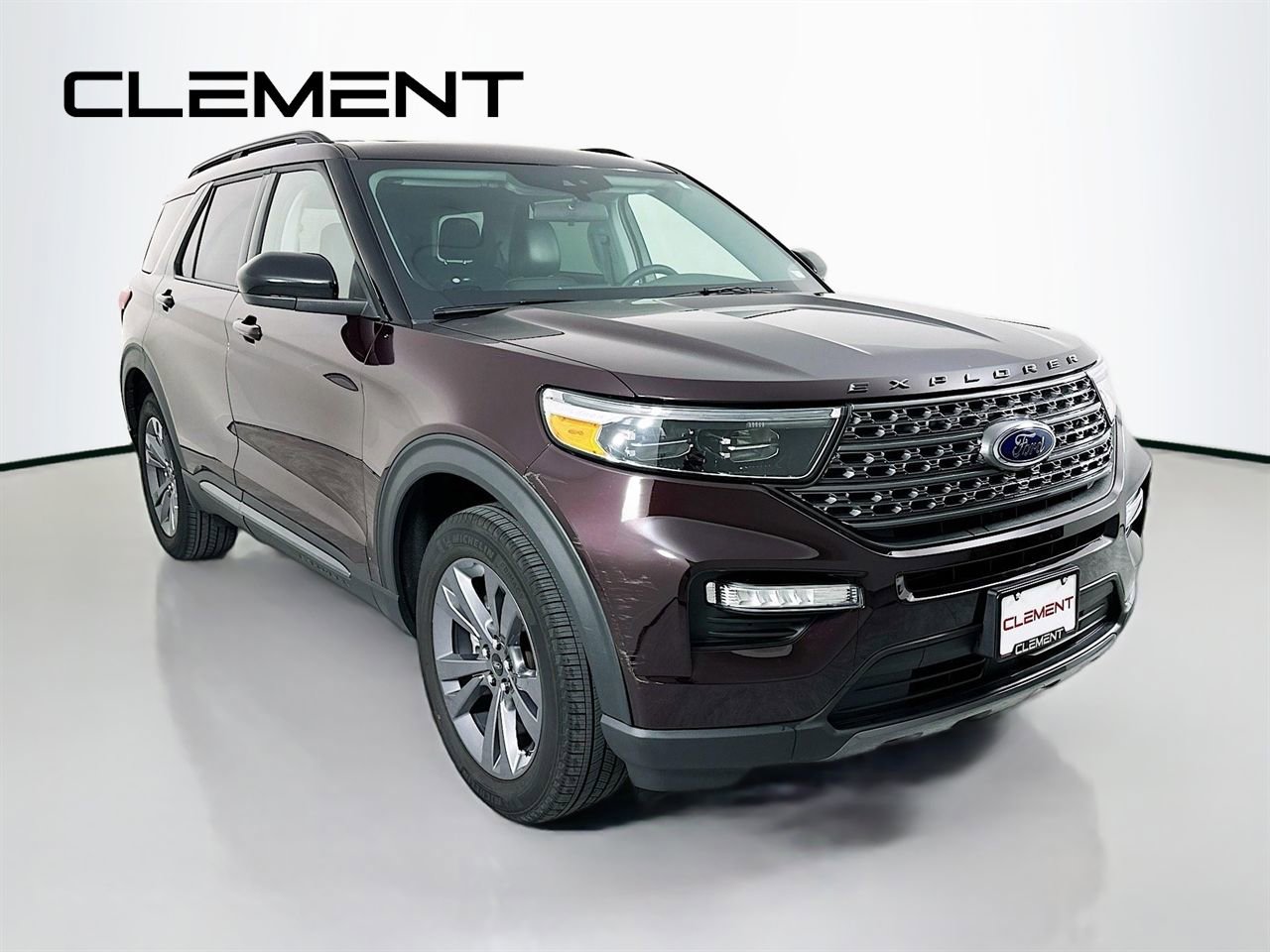 Certified 2022 Ford Explorer XLT w/ Equipment Group 202A AWD/4WD image 5