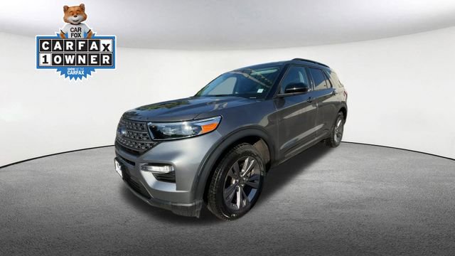Certified 2023 Ford Explorer XLT w/ Equipment Group 202A AWD/4WD image 5