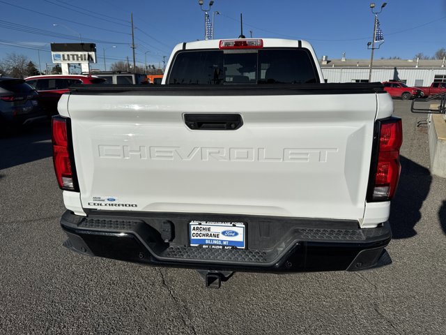 Used 2024 Chevrolet Colorado Z71 w/ Z71 Convenience Package 2 image 3