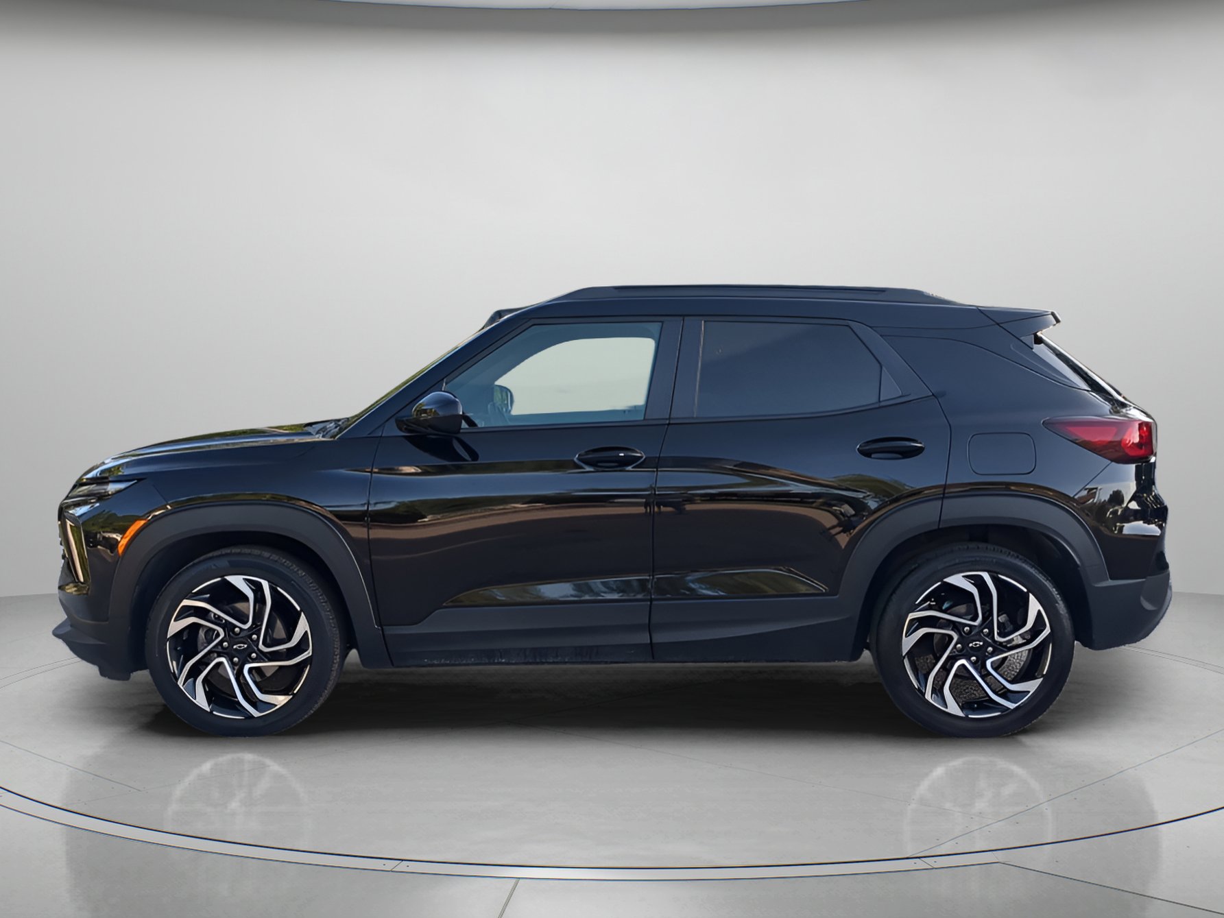 Used 2025 Chevrolet TrailBlazer RS w/ Convenience Package FWD image 43