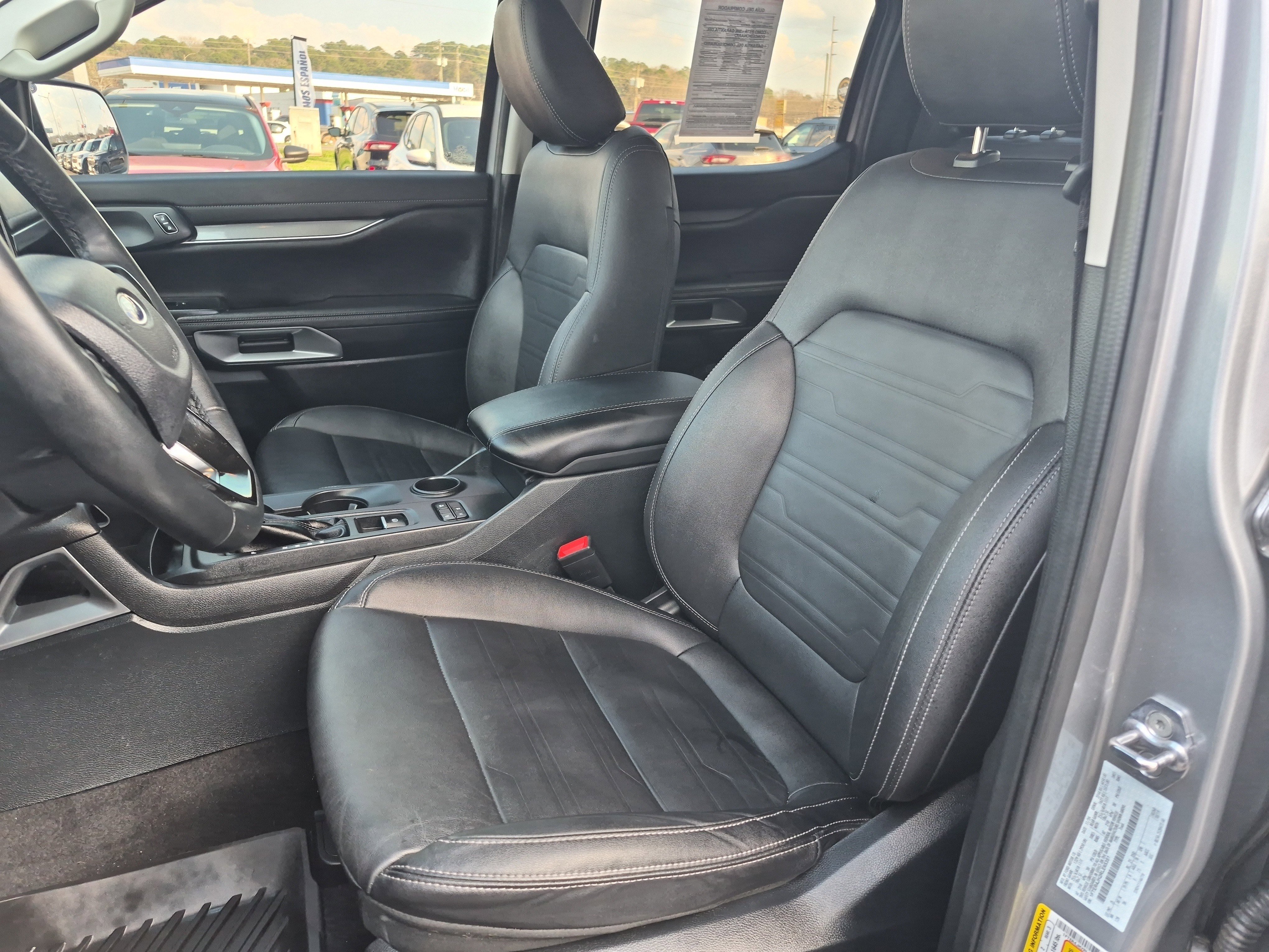 Certified 2024 Ford Ranger Lariat w/ Trailer Tow Package image 14