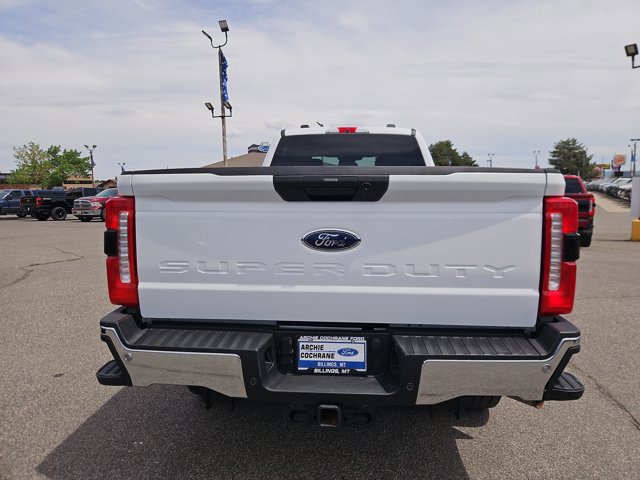 Certified 2025 Ford F350 XLT w/ 360-Degree Camera Package AWD/4WD image 4