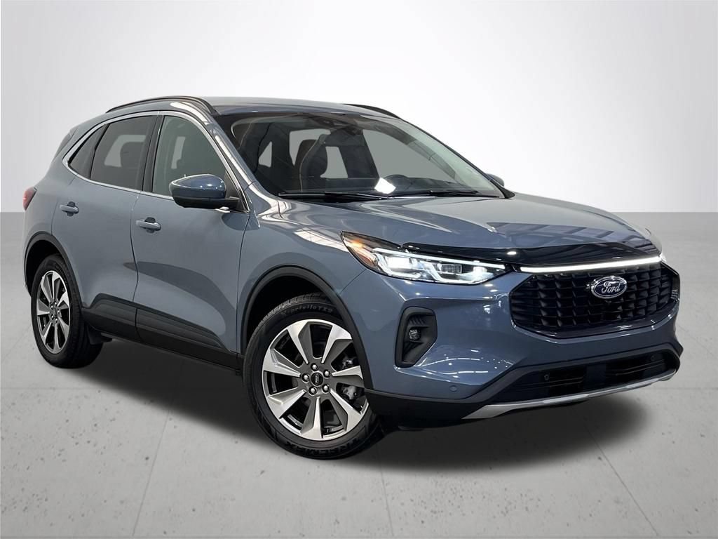 Certified 2024 Ford Escape Platinum AWD/4WD image 8