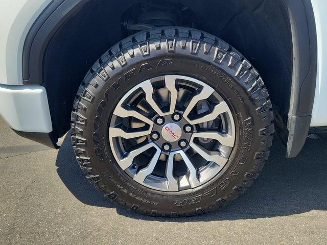 Used 2021 GMC Sierra 1500 AT4 w/ AT4 Value Package AWD/4WD image 32