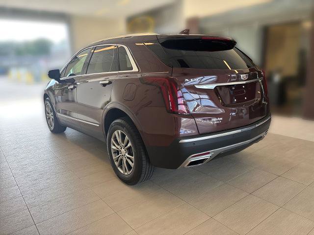 Used 2023 Cadillac XT5 Premium Luxury AWD/4WD image 2