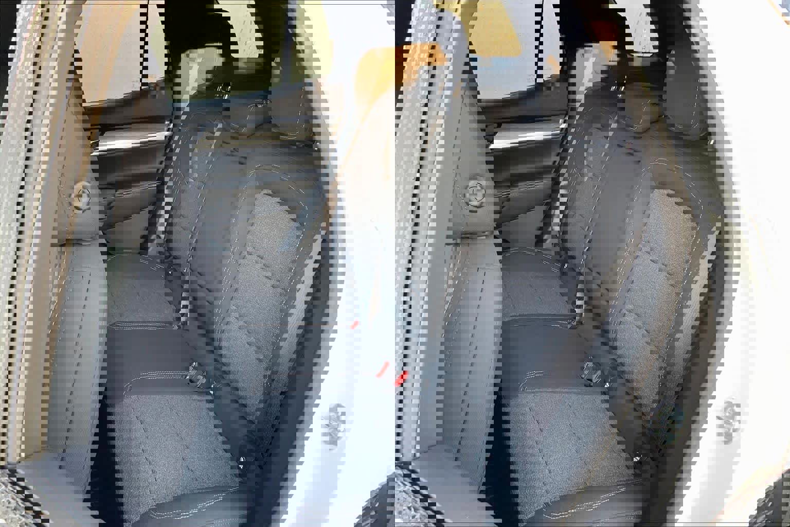 Used 2025 GMC Terrain Elevation image 19