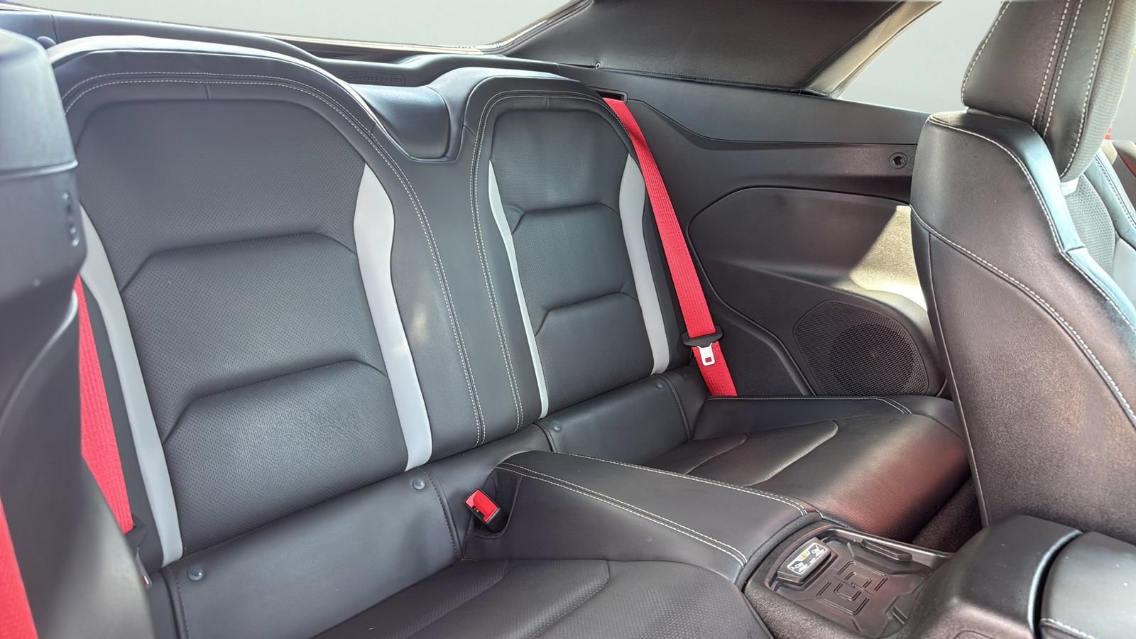 Used 2023 Chevrolet Camaro SS RWD image 25