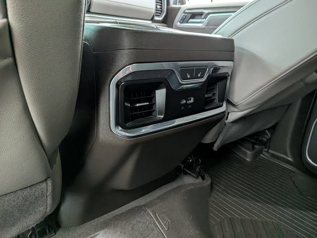 Used 2023 Chevrolet Silverado 1500 LTZ AWD/4WD image 16