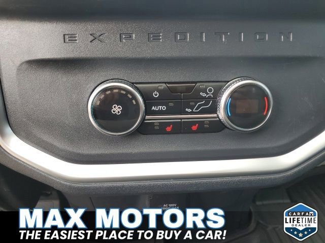 Certified 2025 Ford Expedition Platinum w/ Driver's Package image 21