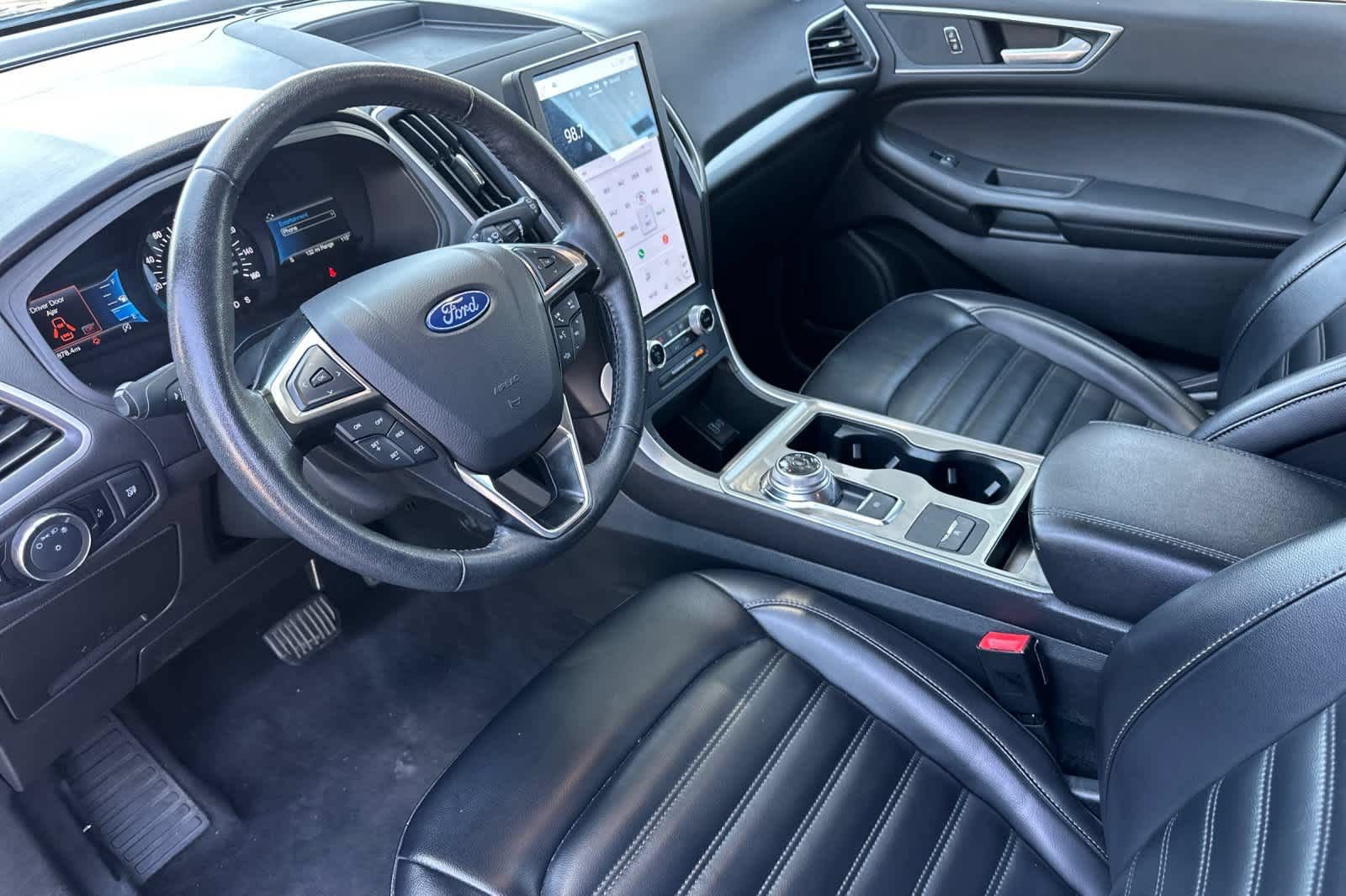 Certified 2024 Ford Edge SEL AWD/4WD image 12