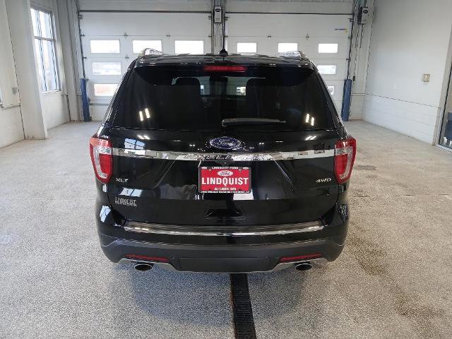 Certified 2018 Ford Explorer XLT w/ Equipment Group 201A image 4