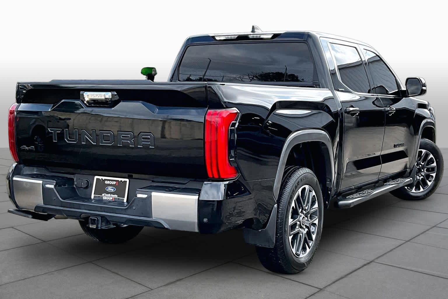 Used 2024 Toyota Tundra Limited w/ Power Package AWD/4WD image 7