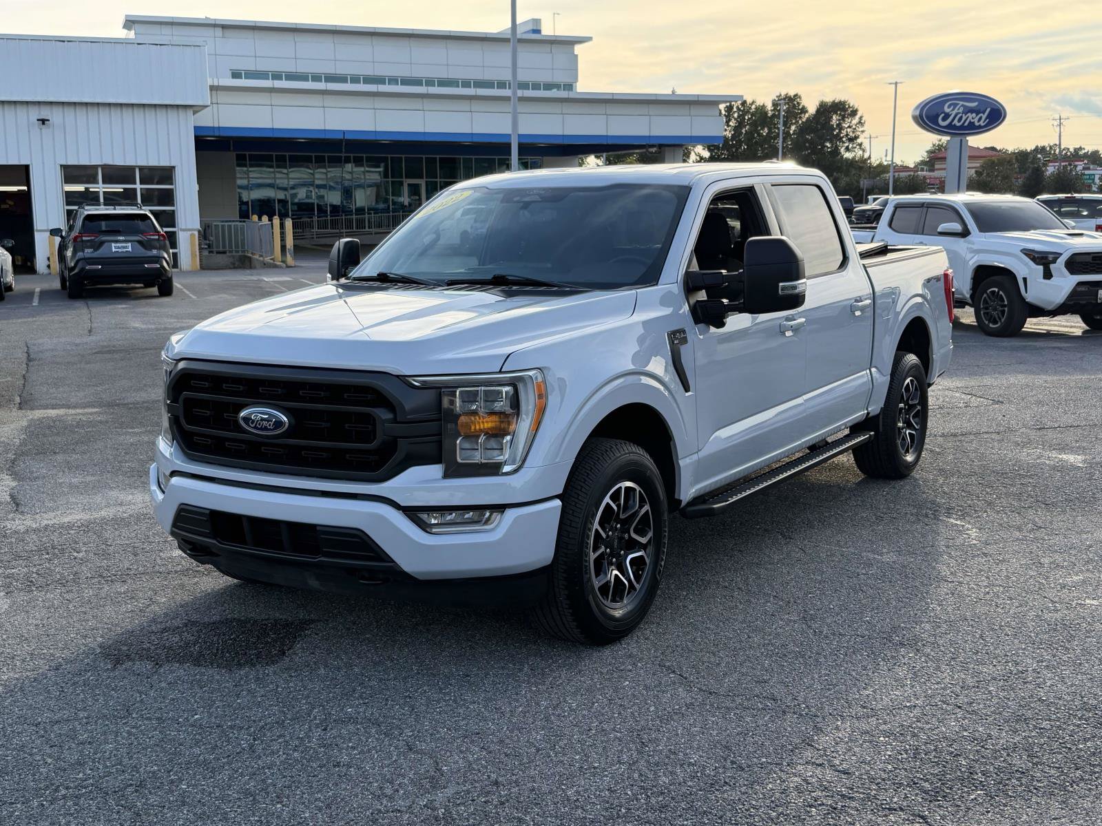 Certified 2022 Ford F150 XLT w/ Equipment Group 302A High AWD/4WD image 5