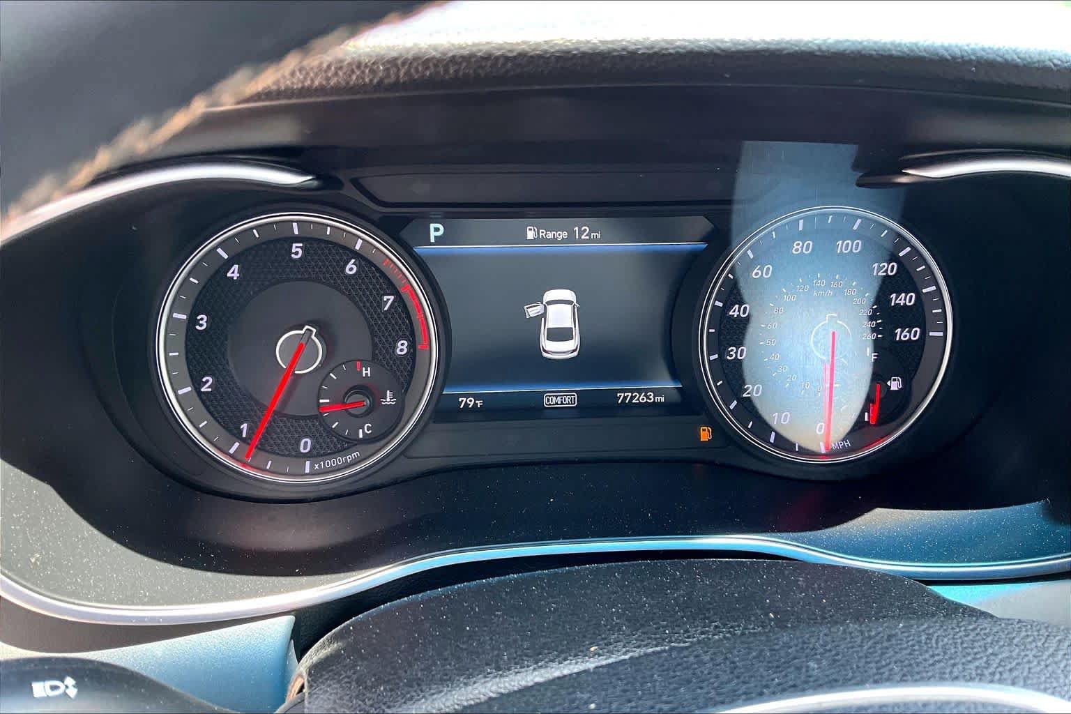 Used 2020 Genesis G70 2.0T RWD image 25
