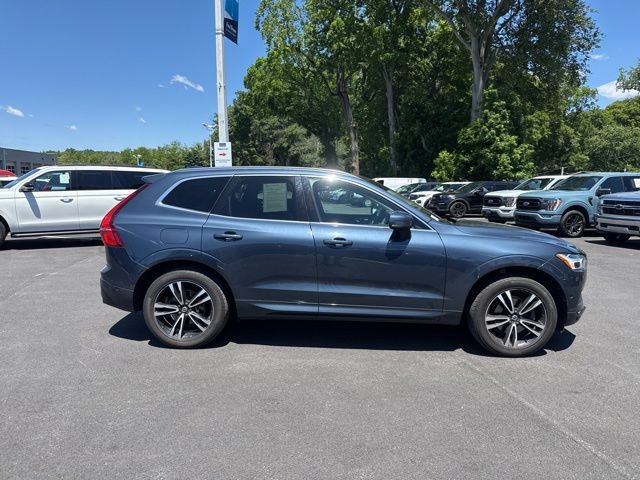 Used 2018 Volvo XC60 T5 Momentum w/ Convenience Package AWD/4WD image 11