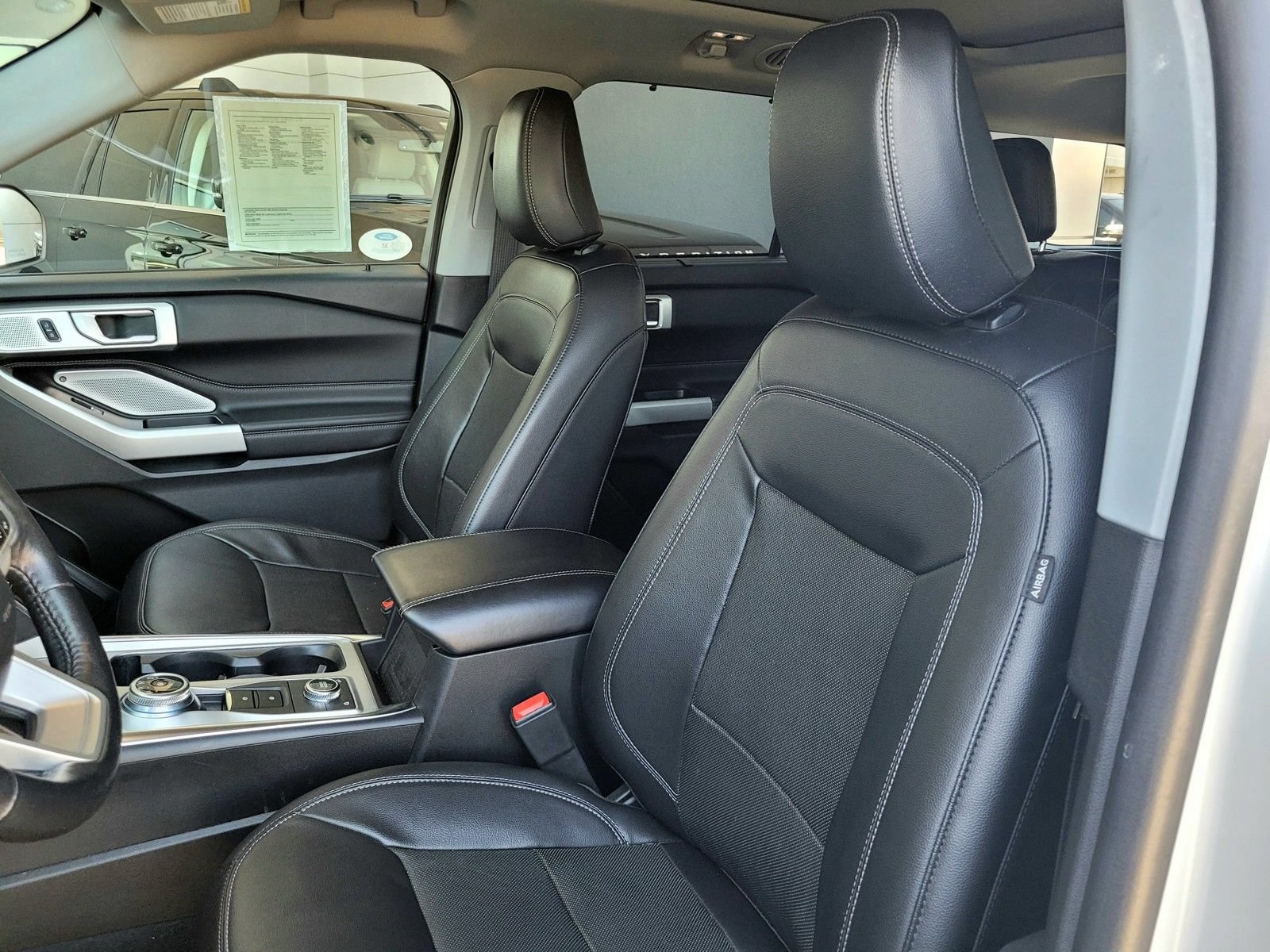Certified 2023 Ford Explorer Limited w/ Limited Technology Package AWD/4WD image 21