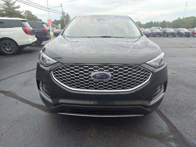 Certified 2023 Ford Edge SEL w/ Convenience Package AWD/4WD image 3