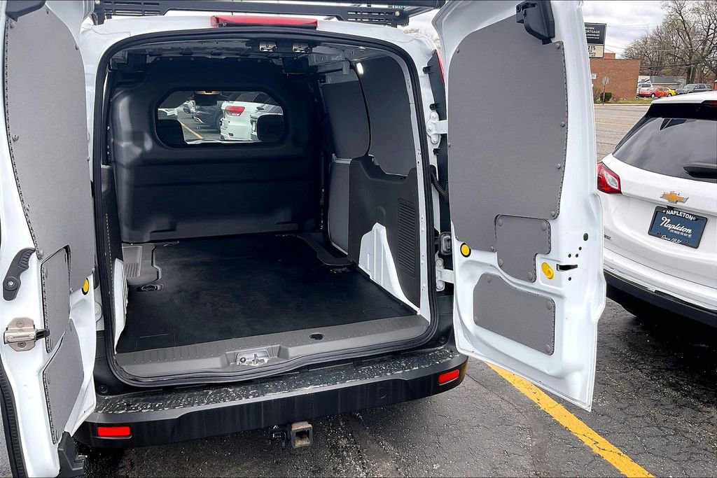 Certified 2023 Ford Transit Connect XL w/ Trailer Tow Package FWD image 25