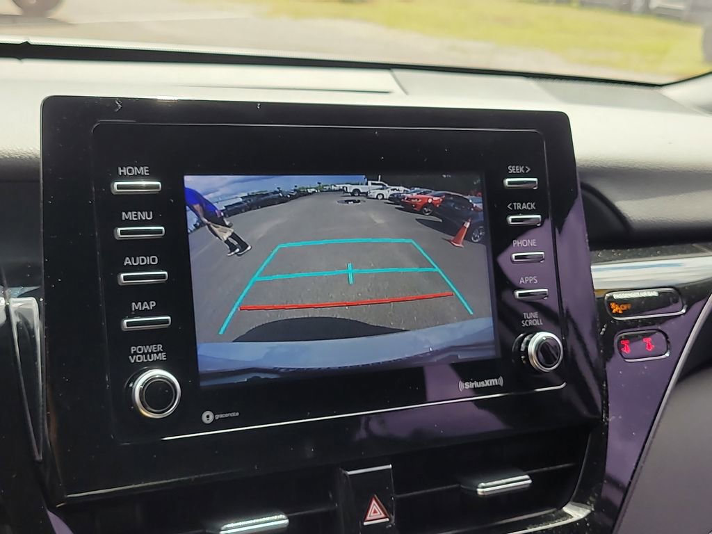 Used 2023 Toyota Camry SE image 19
