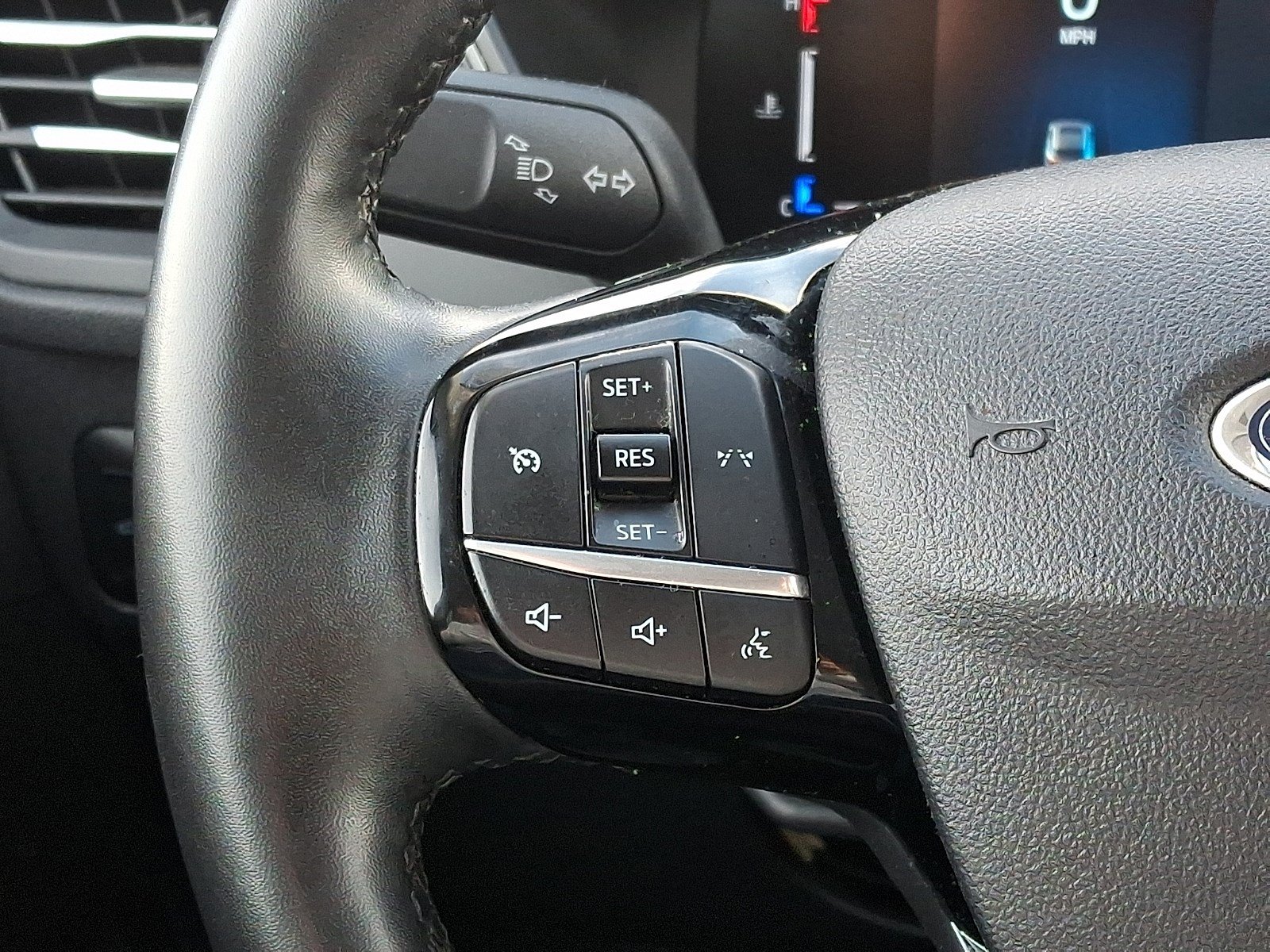Certified 2024 Ford Escape Active AWD/4WD image 19