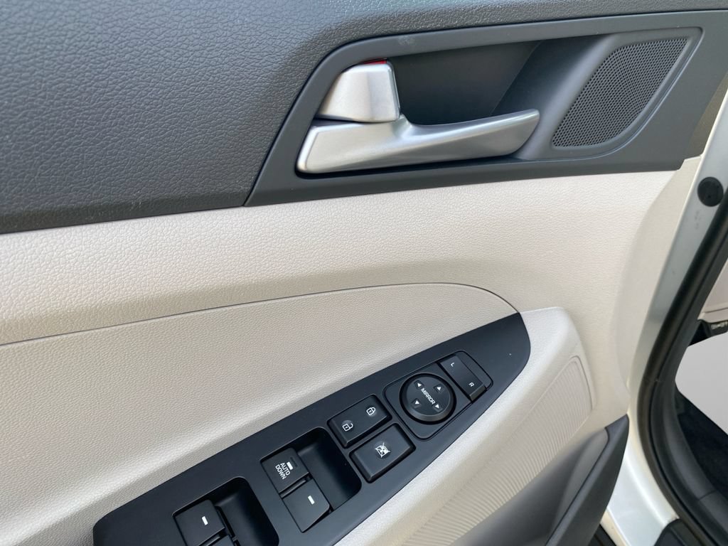 Used 2017 Hyundai Tucson SE w/ Cargo Package FWD image 22