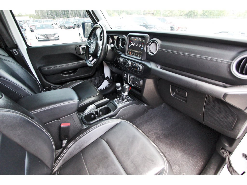Used 2022 Jeep Gladiator Overland w/ Popular Equipment Package AWD/4WD image 27