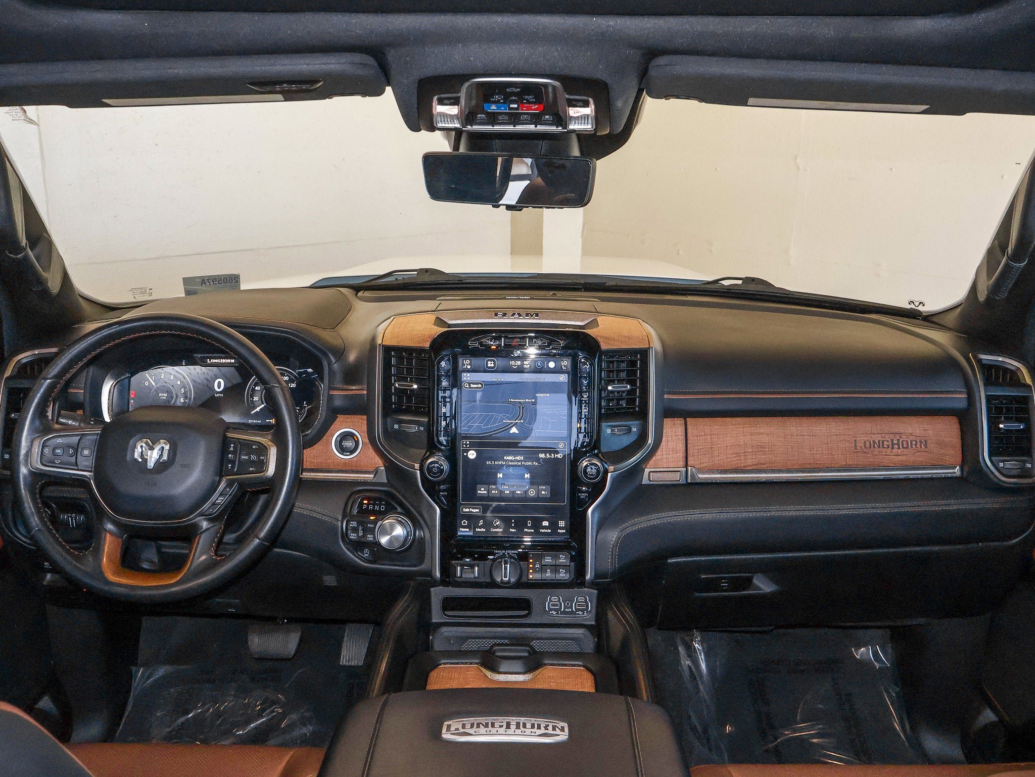 Used 2023 RAM 1500 Limited AWD/4WD image 26