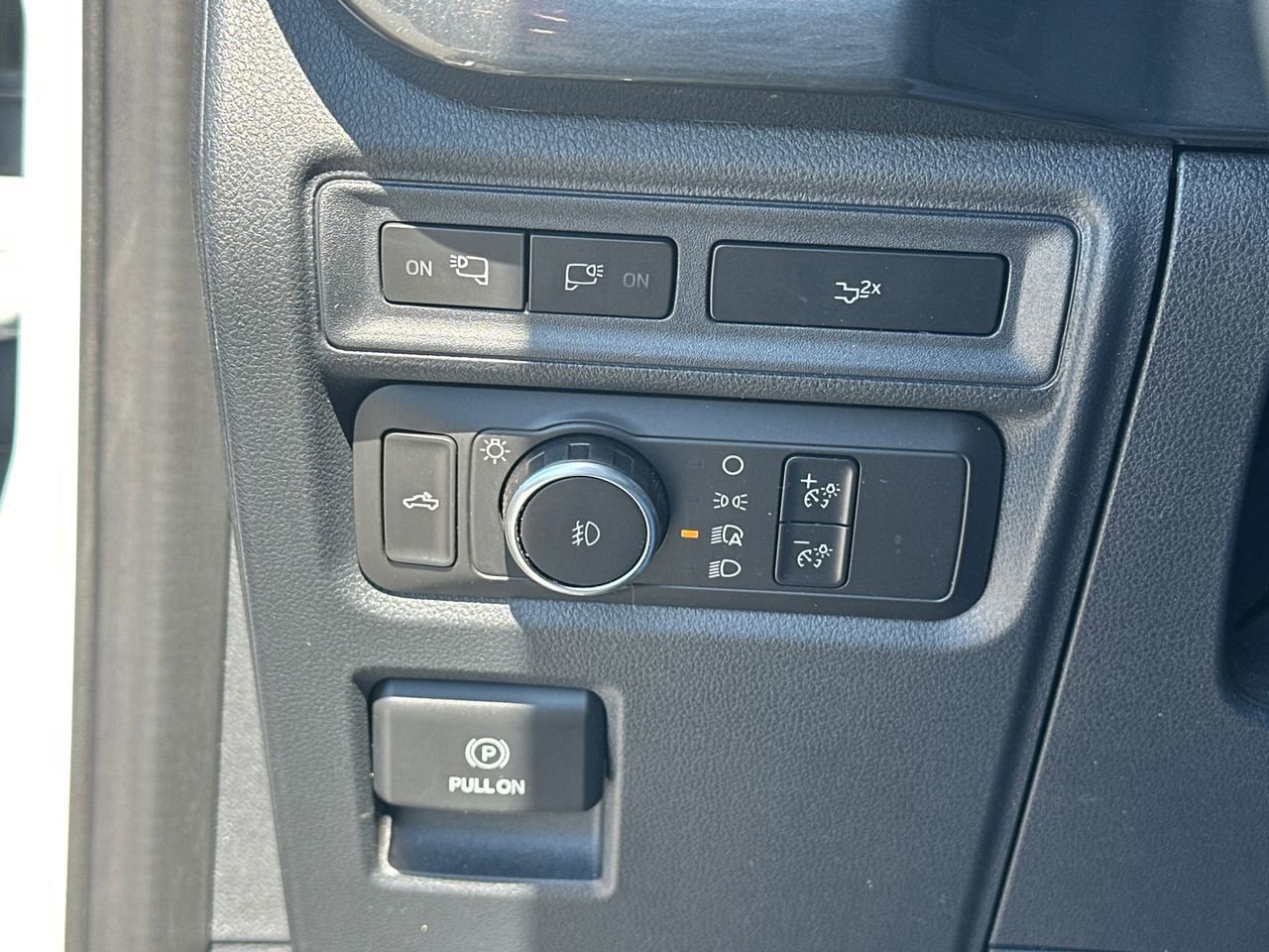 Certified 2022 Ford F150 XLT w/ Equipment Group 302A High image 34