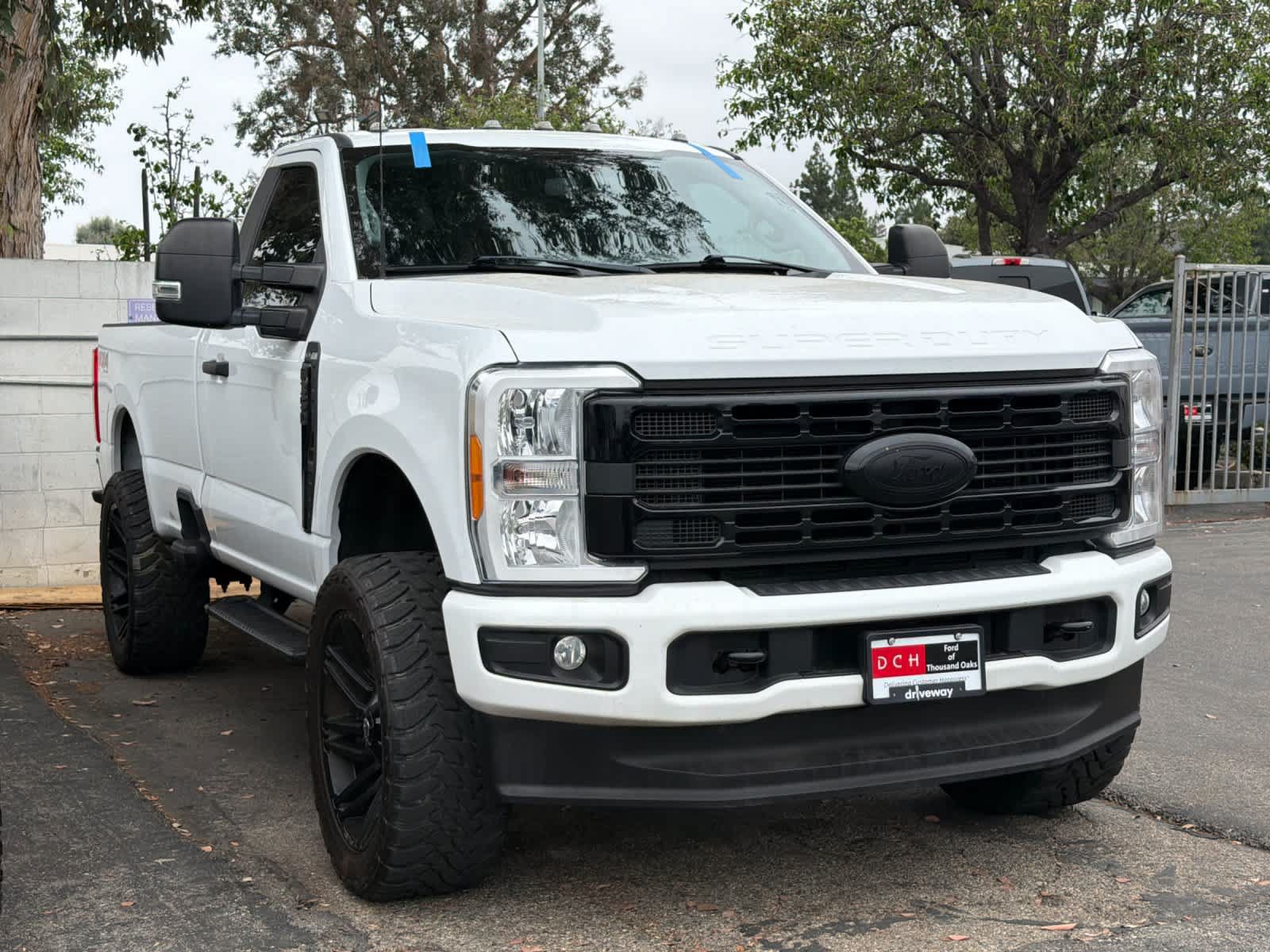 Certified 2023 Ford F350 XLT w/ FX4 Off-Road Package AWD/4WD image 3
