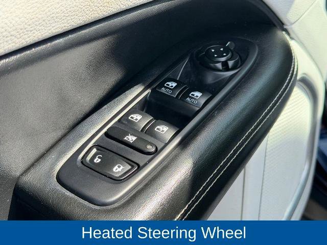 Used 2018 Jeep Compass Latitude w/ Cold Weather Group AWD/4WD image 11