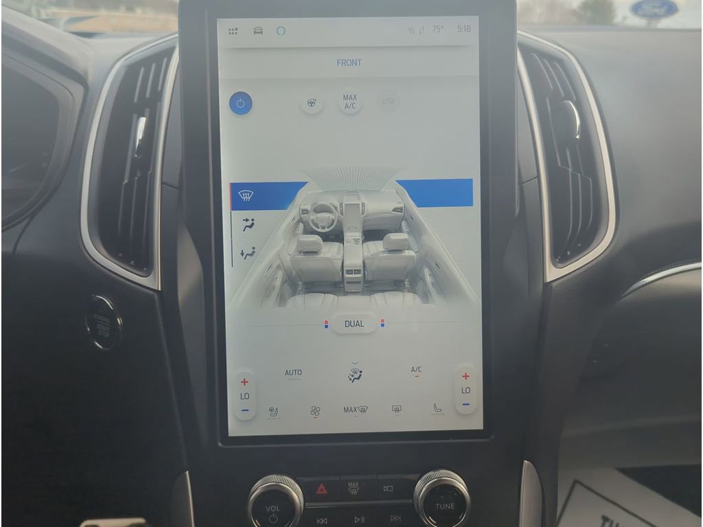 Certified 2024 Ford Edge ST-Line w/ Class II Trailer Tow Package image 26