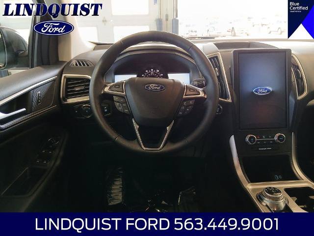 Certified 2024 Ford Edge SEL w/ Convenience Package AWD/4WD image 13