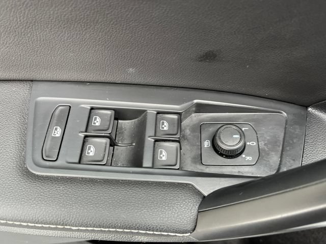 Used 2023 Volkswagen Tiguan S FWD image 23
