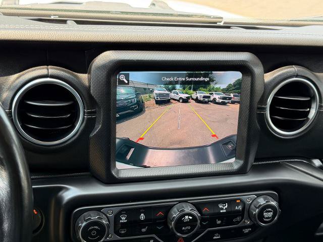Used 2020 Jeep Gladiator Overland AWD/4WD image 23
