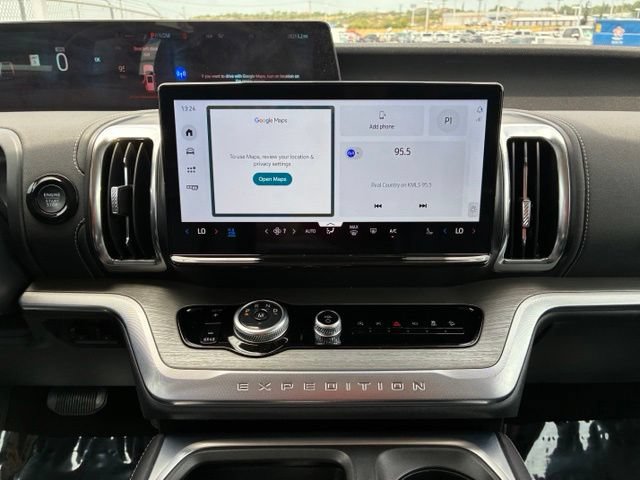 Certified 2025 Ford Expedition Max Platinum AWD/4WD image 12
