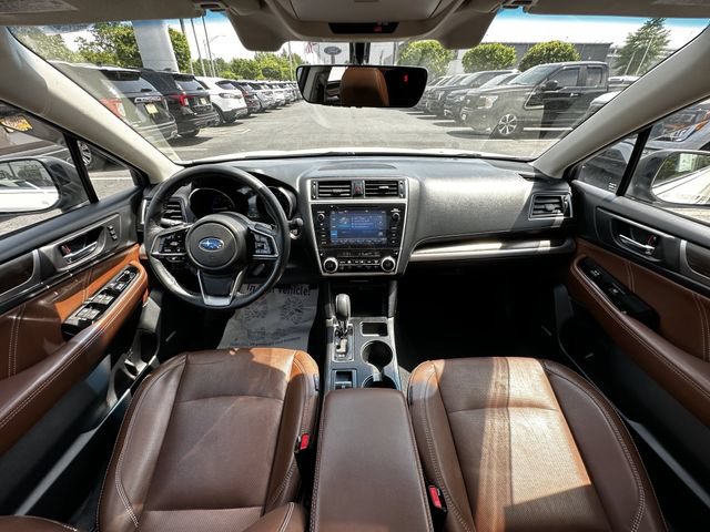 Used 2019 Subaru Outback 3.6R Touring AWD/4WD image 16