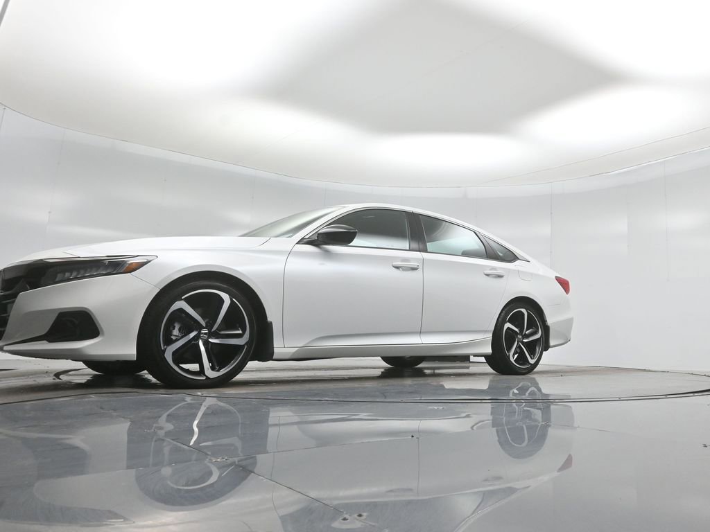 Used 2022 Honda Accord Sport image 41