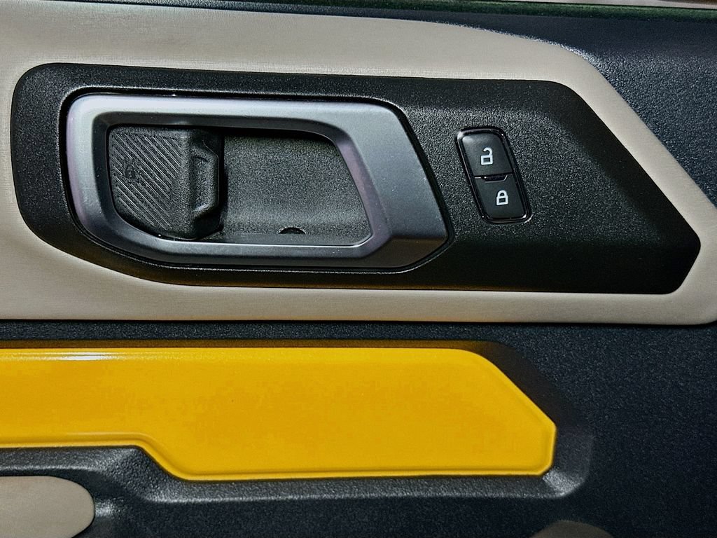 Certified 2021 Ford Bronco Wildtrak AWD/4WD image 19